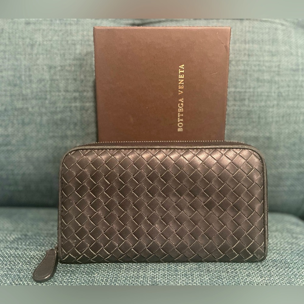 Bottega zippy wallet